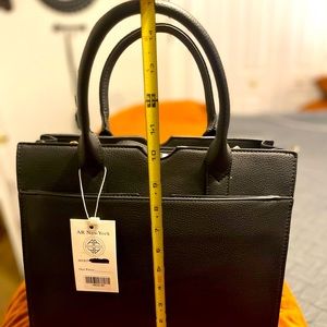 NWT: AR New York Handbag